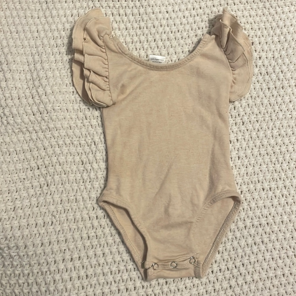 Paper Apparel Leo